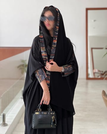 قماش كريب باطراف كشميري