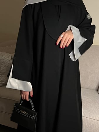 كريب كتان بأكمام ستان