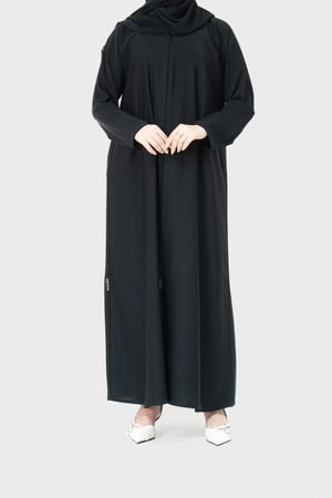 عباية سادة من الحرير (بلاك دايموند)