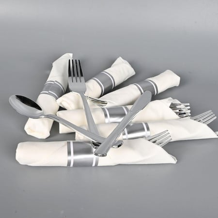 طقم ضيافة بلاستيك فاخر باللون الذهبي والفضي (48 قطعة) | تصميم راق يجمع بين الفخامة والعملية