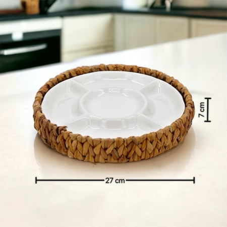 طبق تقديم سيراميك مقسم مع سلة خوص 27سم