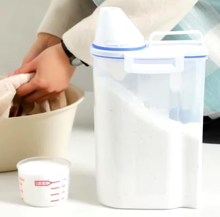 حافظة بقوليات وحبوب ابيض (متوفر مقاسين)