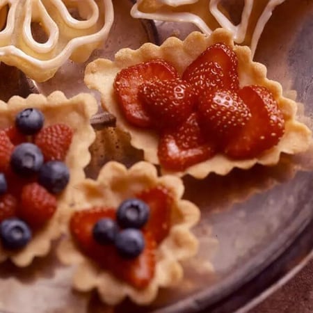 مجموعة قوالب تارت المنيوم ميني من 4 موديلات - 8 قطع