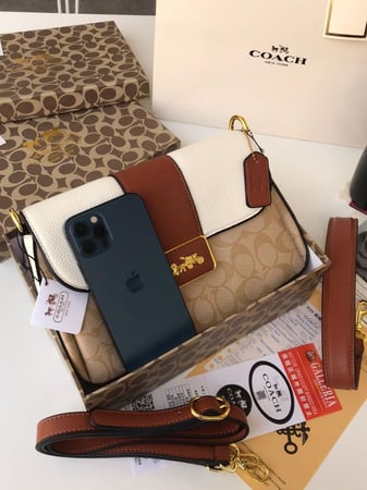 حقيبه نسائيه