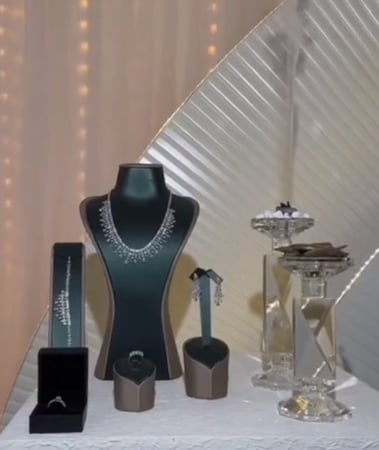 مبخره عموديه وحامل عود