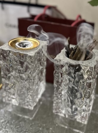 مبخره  ثلجيه اكرليك مع حامل عود