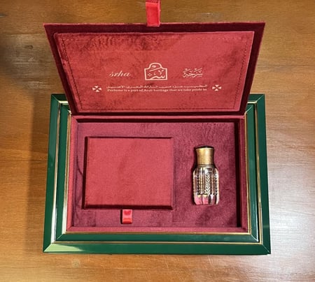 شنطة مخمليه فاخره