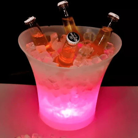 دلو ثلج متوهج بإضاءة LED - سعة 5 لتر لجعل كل مناسبة مميزة