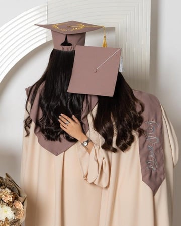 عباية تخرج 2024