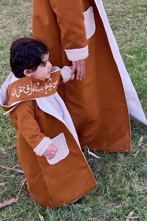 فروه للاطفال دبل فيس مع شال – جملي وبيج