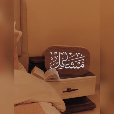 ديكور مضيء