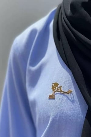 بروش تخرج نسائي