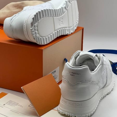 حذاء لويس فيتون LV