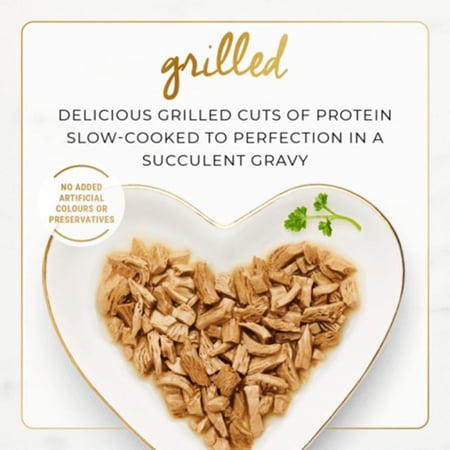 بيورينا فانسي فيست معلبات للقطط بنكهة الدجاج المشوي في المرق 85ج