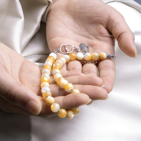 إسورة السبح بحجر صدف اصفر مع حرف