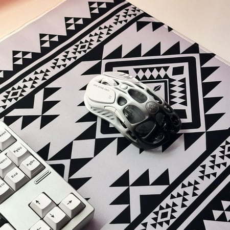 ماوس باد سدو ابيض - white sdo MousePad