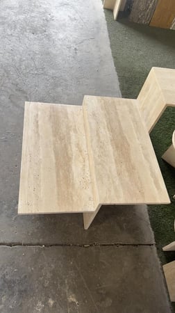 طاولة رخام دورين ترفنتين 80*80 سم