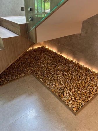 حجر زينة اصفر لمعة 10 كيلو