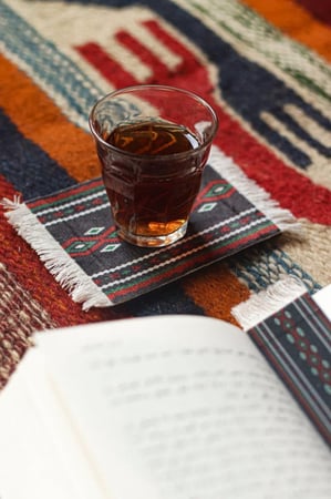 كوستر سجاد سدو اسود مزخرف.