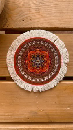 كوستر سجاد احمر دائري