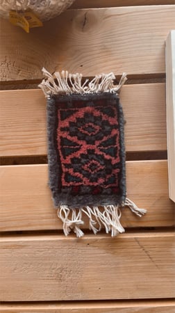 كوستر مزخرف صناعة يدويه .