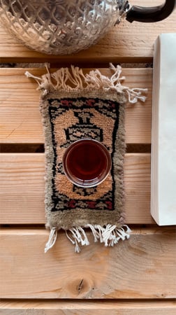 كوستر مزخرف صناعة يدويه .