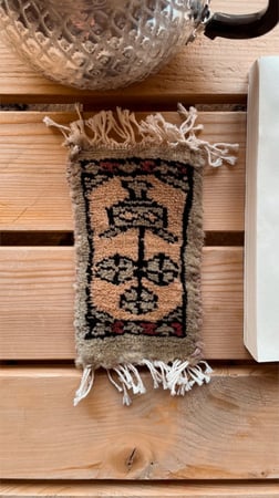 كوستر مزخرف صناعة يدويه .