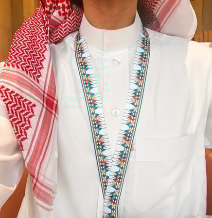 تعليقة بطاقة عمل القط عسيري