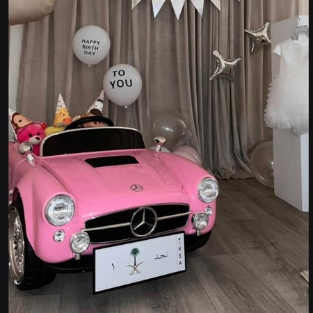 سيارة مرسيدس كلاسيك بنكي