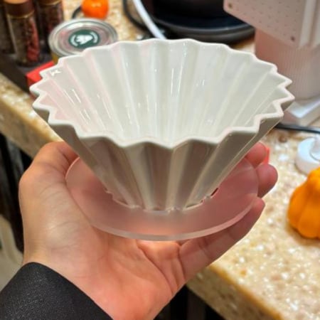 قمع ترشيح سيراميك 02 بتصميم أوريغامي