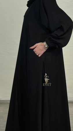 عباية نص كلوش