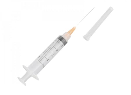 علبة سرنجات 5 مل SYRINGE 5 ML