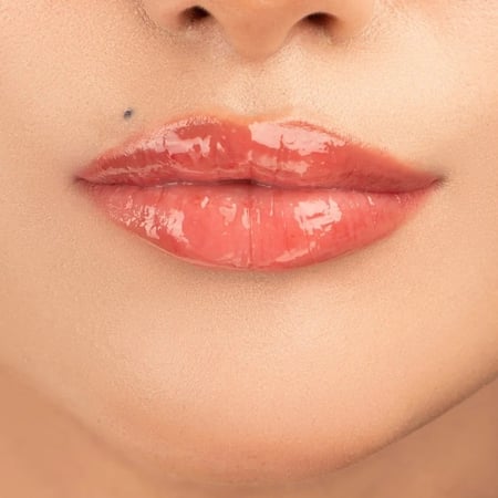 هارتس ملمع الشفاه تشيري بلامب 002