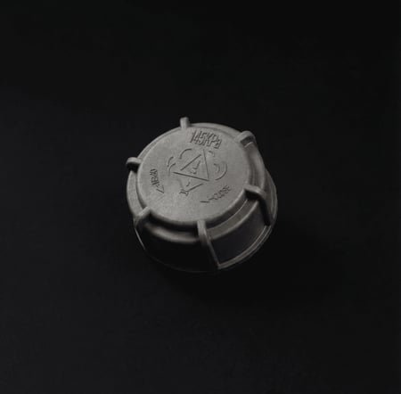 غطاء قربة الماء ايدو - EADO COOLANT RESERVOIR CAP