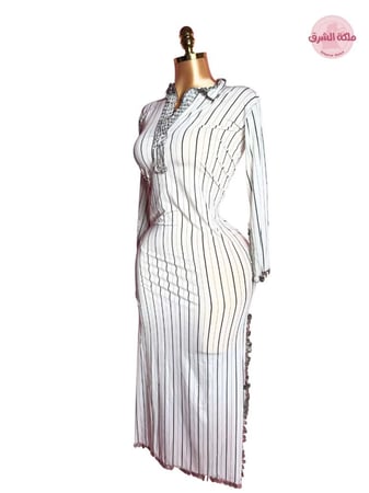 بدلة رقص الملكة دينا الشربيني (أبيض مخطط)