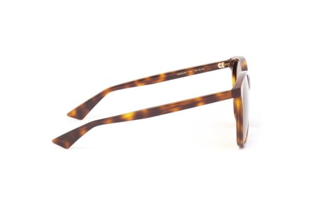 نظارة شمسية قوتشي GG0024S 002