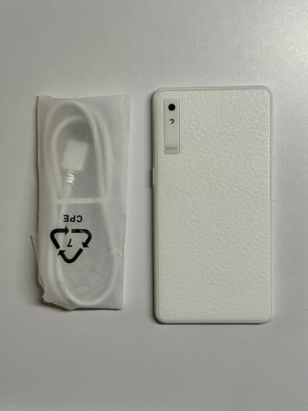 (مستعمل) بووكس بالما 2 برو (أبيض) 8G 128G قارئ إلكتروني بشاشة حبر ملون(141025A30B0443) (بدون ملاحقات) | BOOX Palma 2 Pro