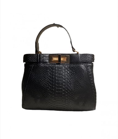 كروس بودي | black python