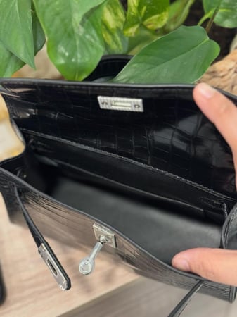 سمول هاندباق مقاس22 | Black croc