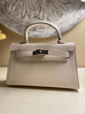 سمول هاندباق مقاس 22 | off white