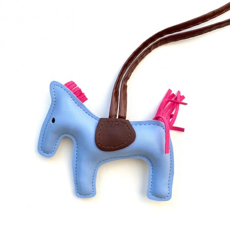 تعليقة حصان | Blue