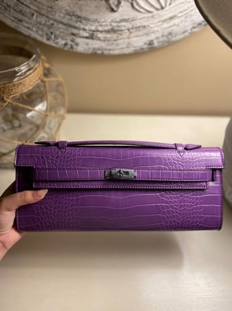 كلتش باق | purple croc