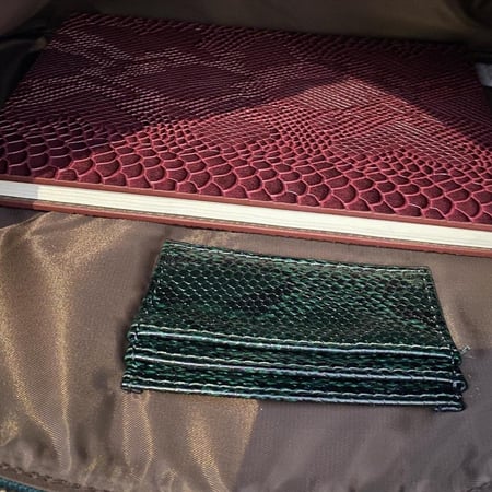 باوتش جلد ثعبان اخضر | حجم كبير