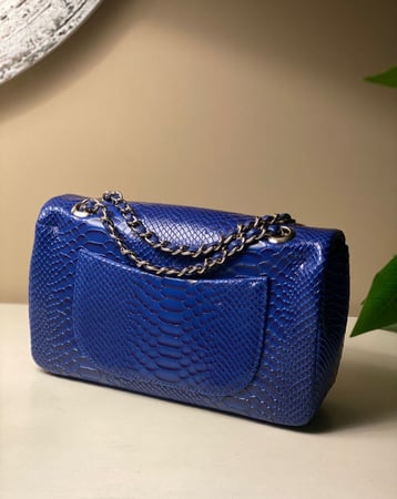 كروس بودي | Blue python