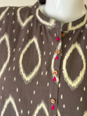 جلابية قطن هندي بارد رمادي مع دوائر بيج