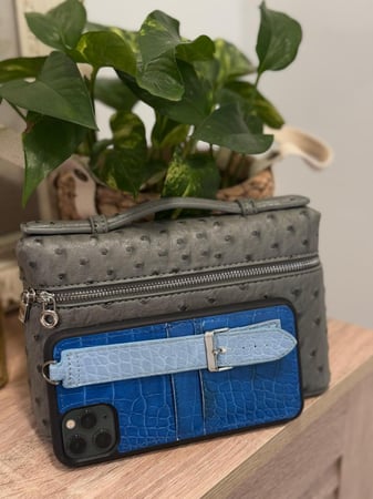 كروس بودي | gray ostrich