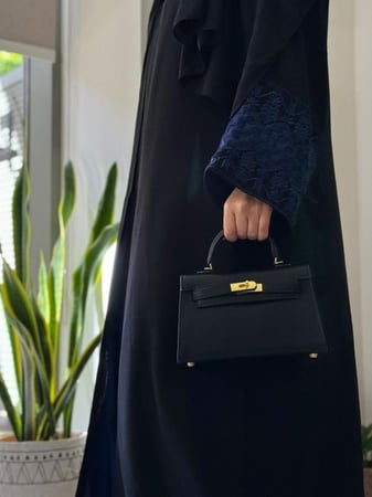 سمول هاندباق مقاس 22سم أسود|هاردوير ذهبي