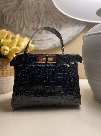 كروس بودي | black croc