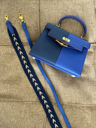 سمول هاندباق مقاس 22 لونين