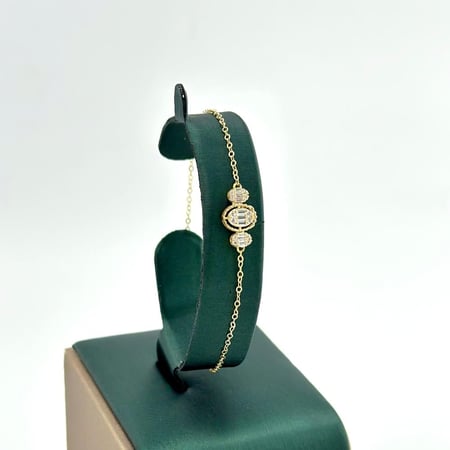 سوارة ذهب أصفر عيار 18 من مجوهرات الشلوي